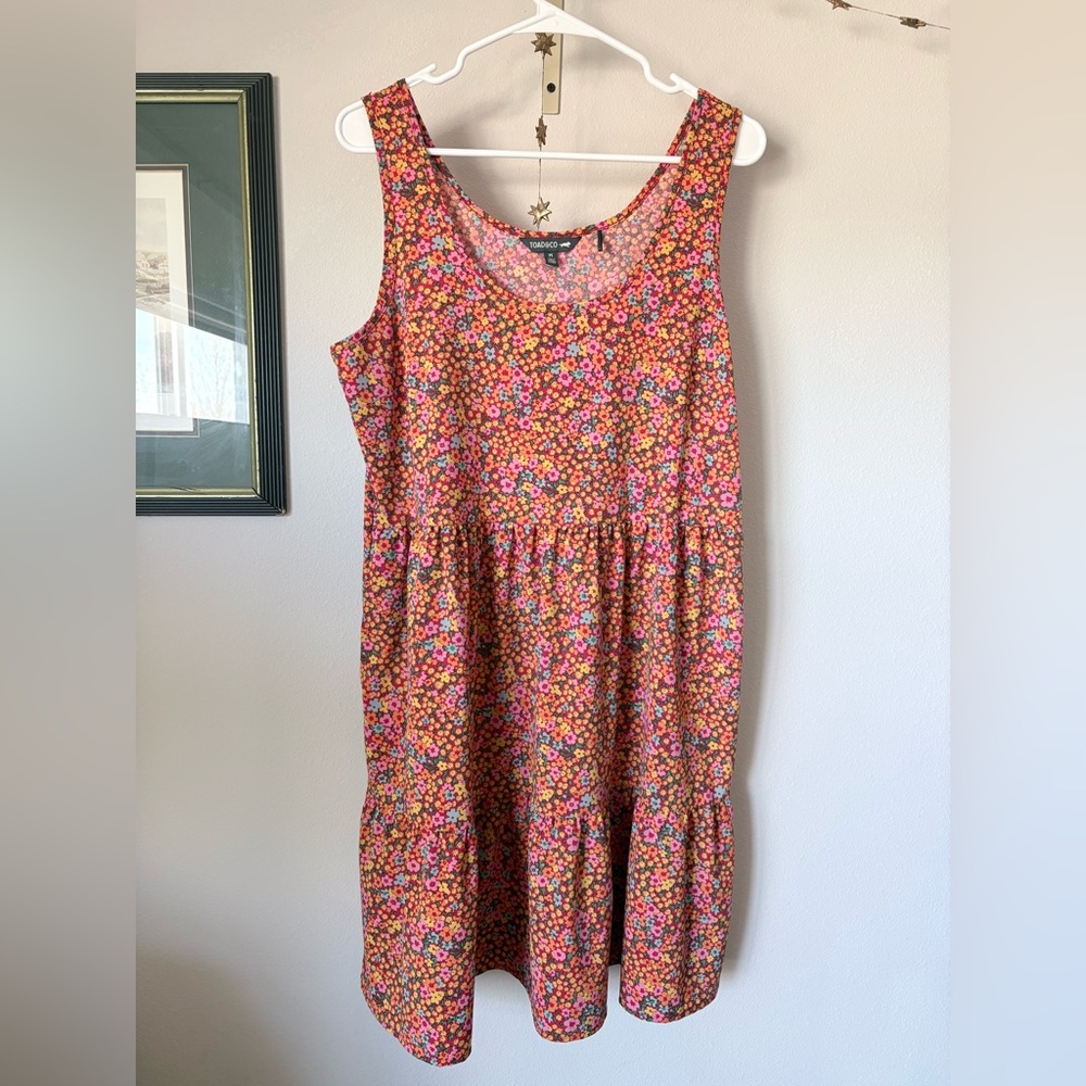 Toad&Co. Floral Scoop Neck Tank Dress in Multi-Color - size medium